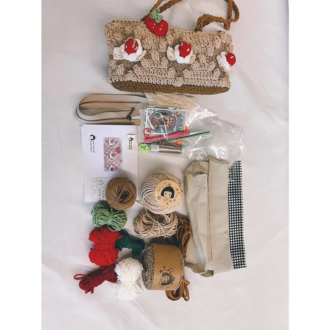 'Bread & Roses' Strawberry Cake Design Crochet Bag Kit, Bobble Stitch Pattern DIY Shoulder Bag